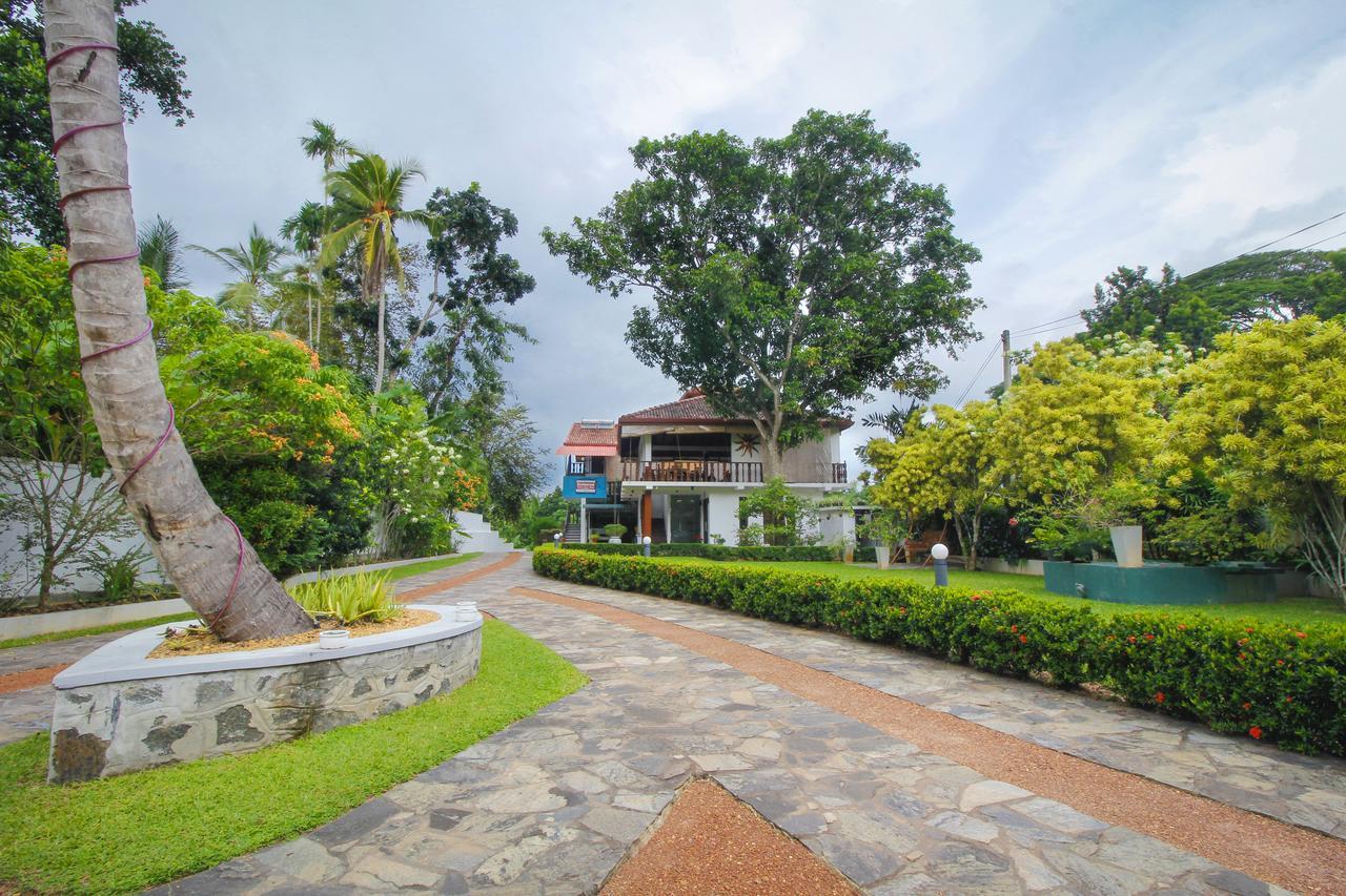 Rockery Villa Ayurveda Bentota Eksteriør billede